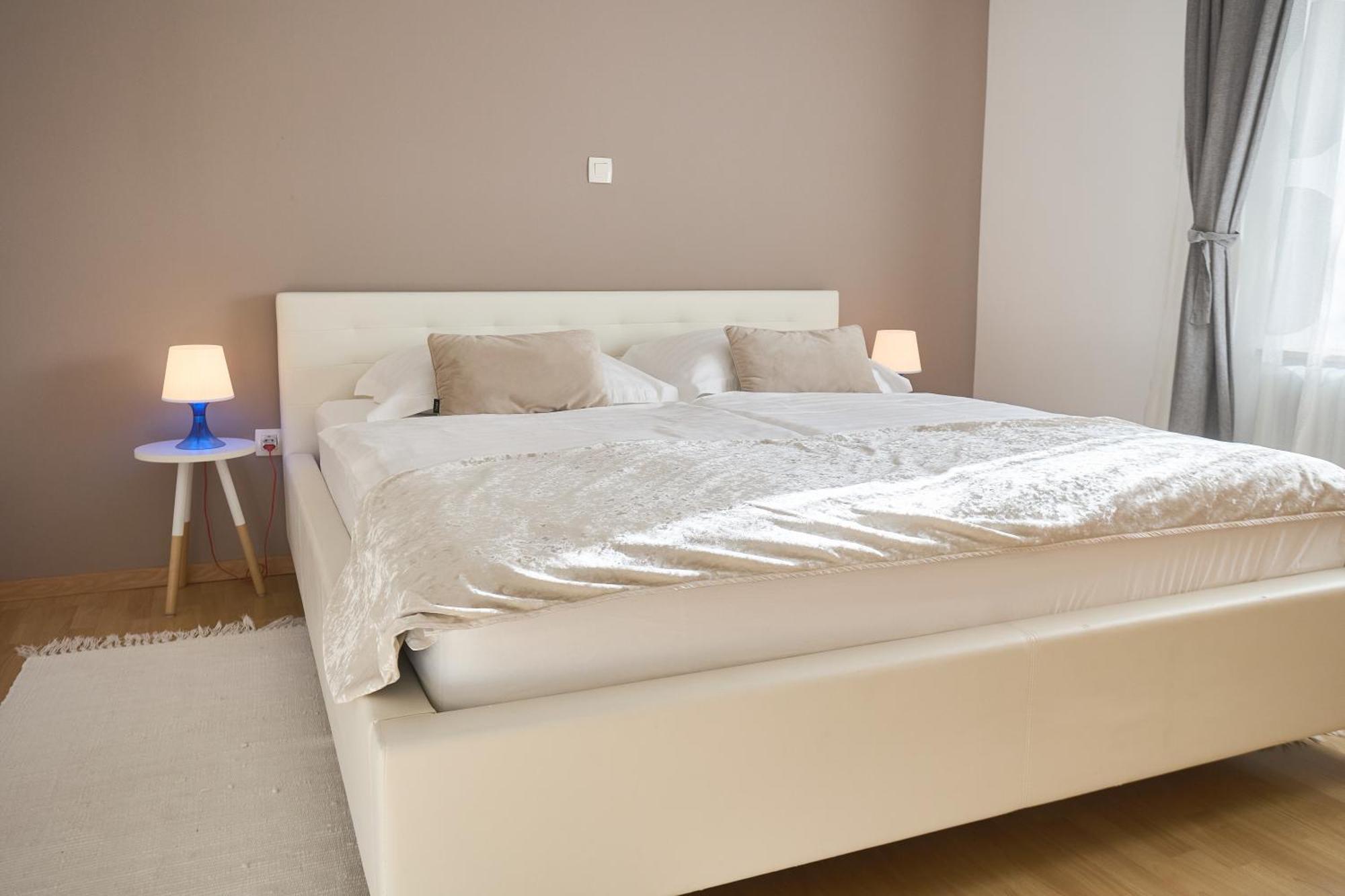 Apartma Блед Екстериор снимка