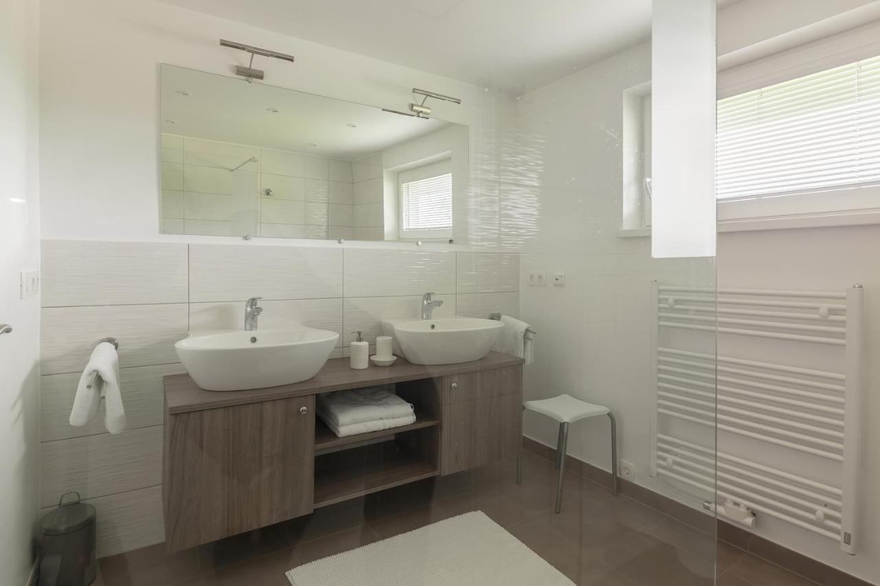 Apartma Блед Екстериор снимка